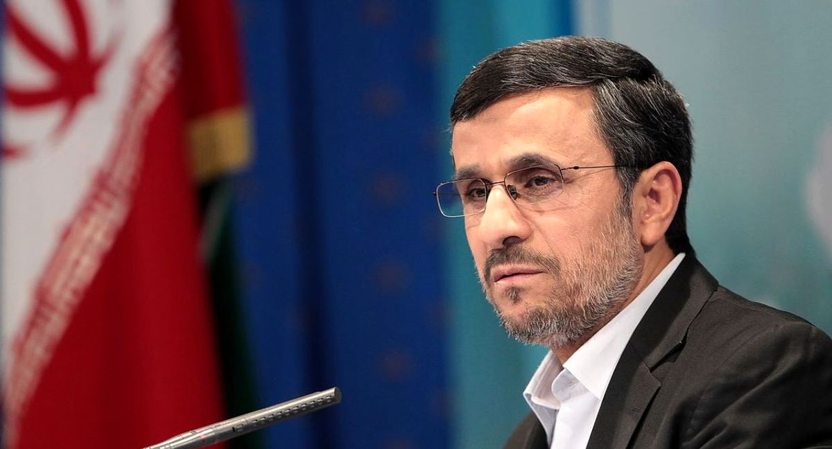 حرف های جنجالی احمدی نژاد علیه مسئولان نظام: جزیره خریدهاند تا به آنجا فرار کنند