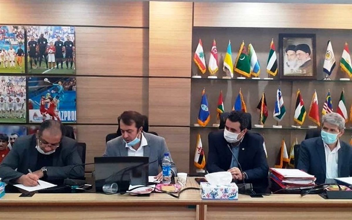 بررسی اسناد و مدارک پرسپولیس برای صدور مجوز حرفهای