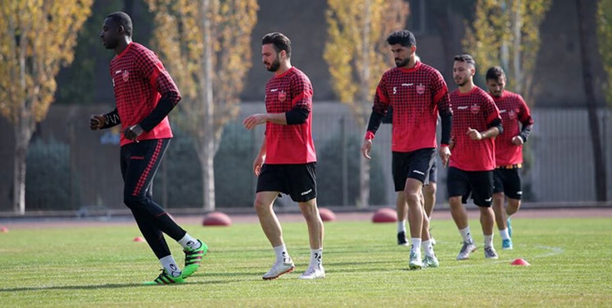 دیدار پرسپولیس و ستاره سرخ در تهران