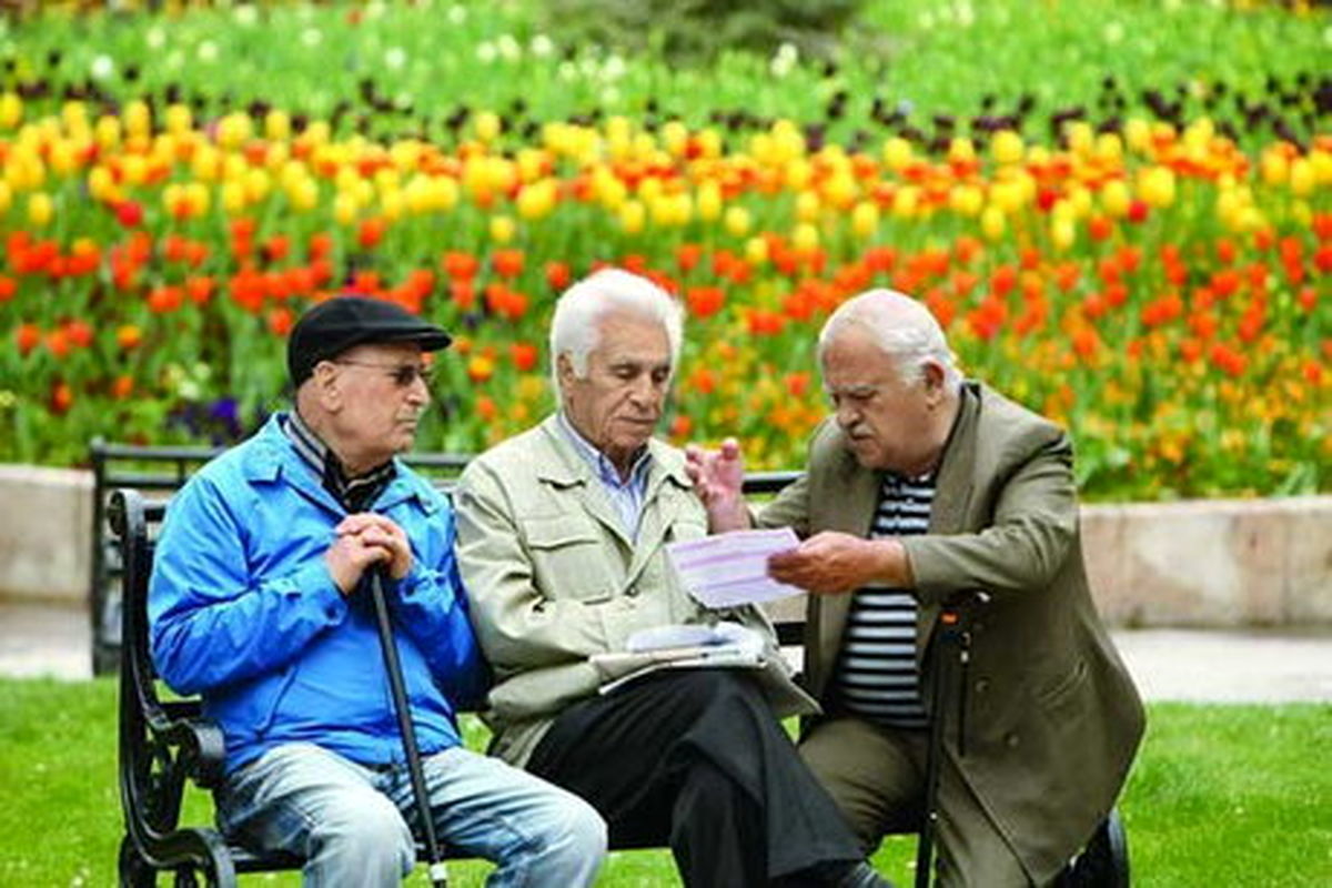 همسان سازی حقوق بازنشستگان در راه است/ حقوق بازنشستگان چقدر افزایش یافت؟