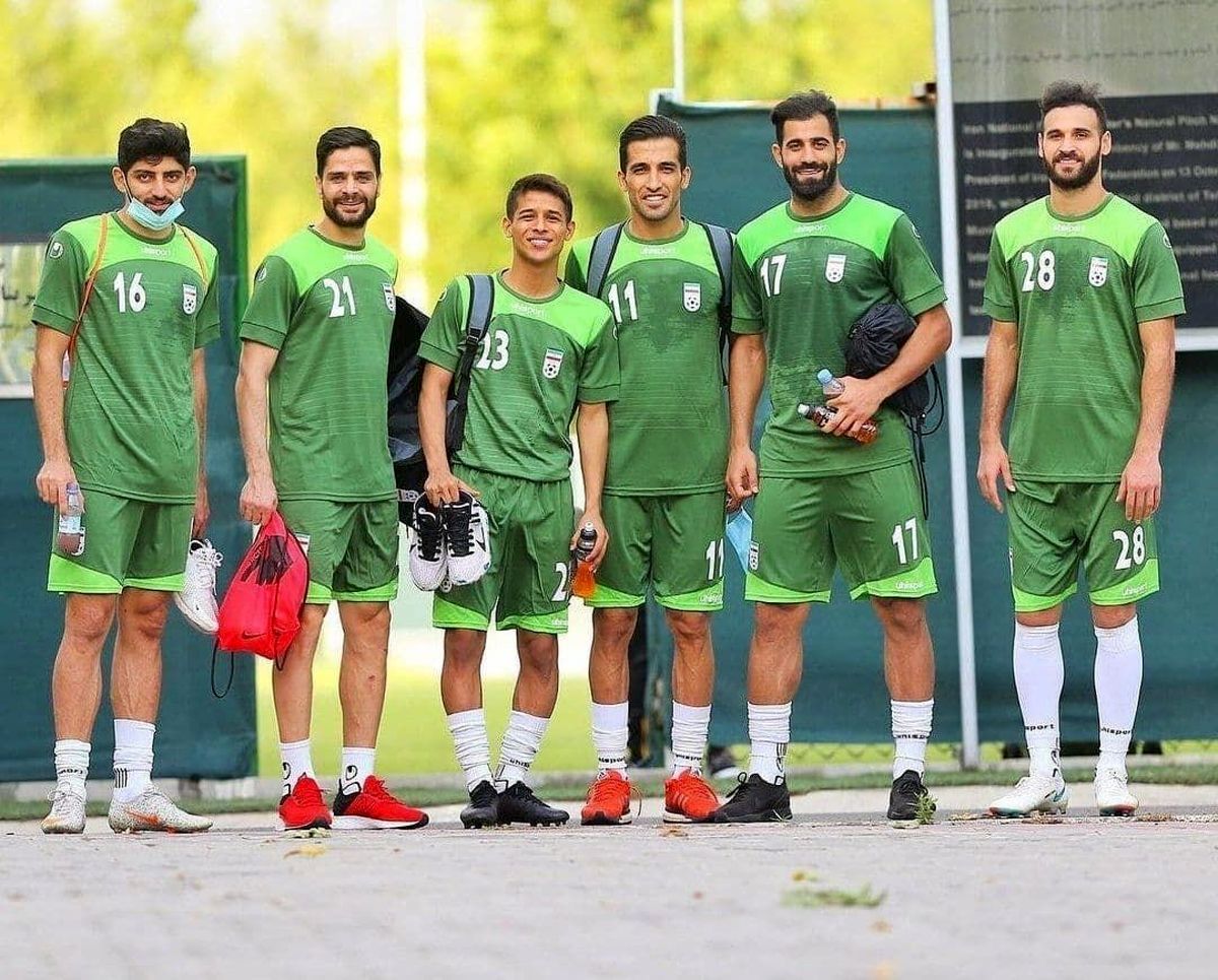جنجالیترین عکس اردوی تیم ملی فوتبال/ قایدی پرسپولیسی شد؟