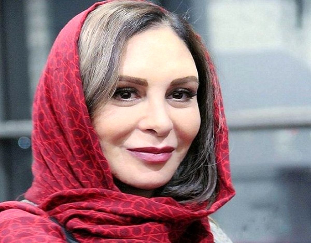 تیپ جنجالی افسانه بایگان با لباس ناجور + عکس دیدنی